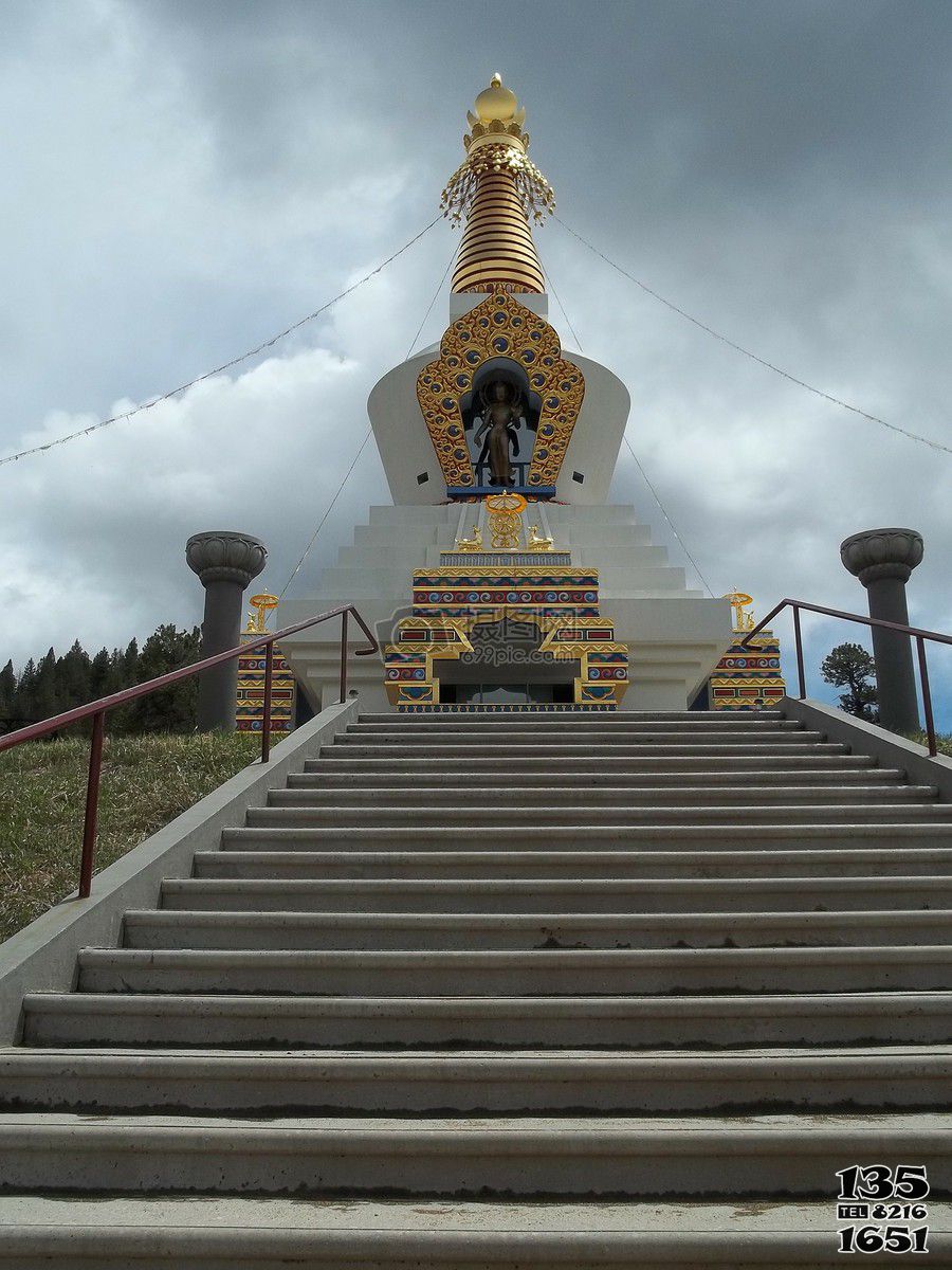 佛塔雕塑-西藏景區大理石藏佛舍利塔建筑 佛塔雕塑-西藏景區大理石藏佛舍利塔建筑高清圖片