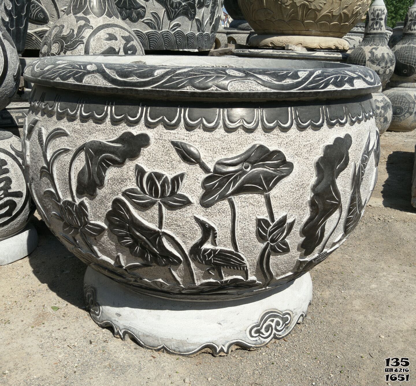 花盆雕塑-廣場青石石雕蓮花鳥花盆雕塑 花盆雕塑-廣場青石石雕蓮花鳥花盆雕塑高清圖片