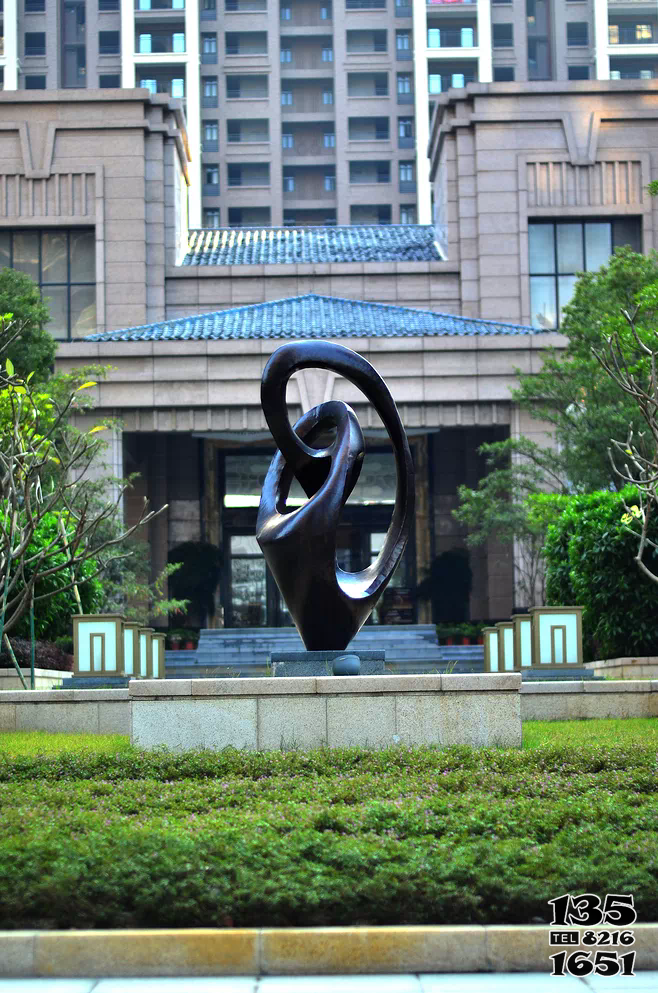 景觀雕塑-小區不銹鋼仿銅個性景觀雕塑 景觀雕塑-小區不銹鋼仿銅個性景觀雕塑高清圖片