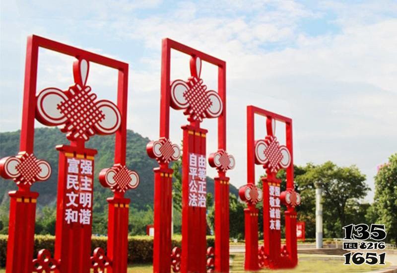 價值觀雕塑-戶外創意中國結玻璃鋼彩繪價值觀雕塑 價值觀雕塑-戶外創意中國結玻璃鋼彩繪價值觀雕塑高清圖片