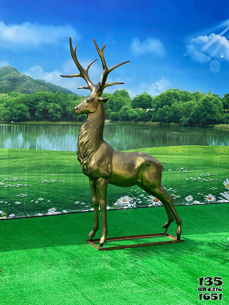 鹿雕塑-公園廣場不銹鋼仿銅鹿雕塑 鹿雕塑-公園廣場不銹鋼仿銅鹿雕塑高清圖片