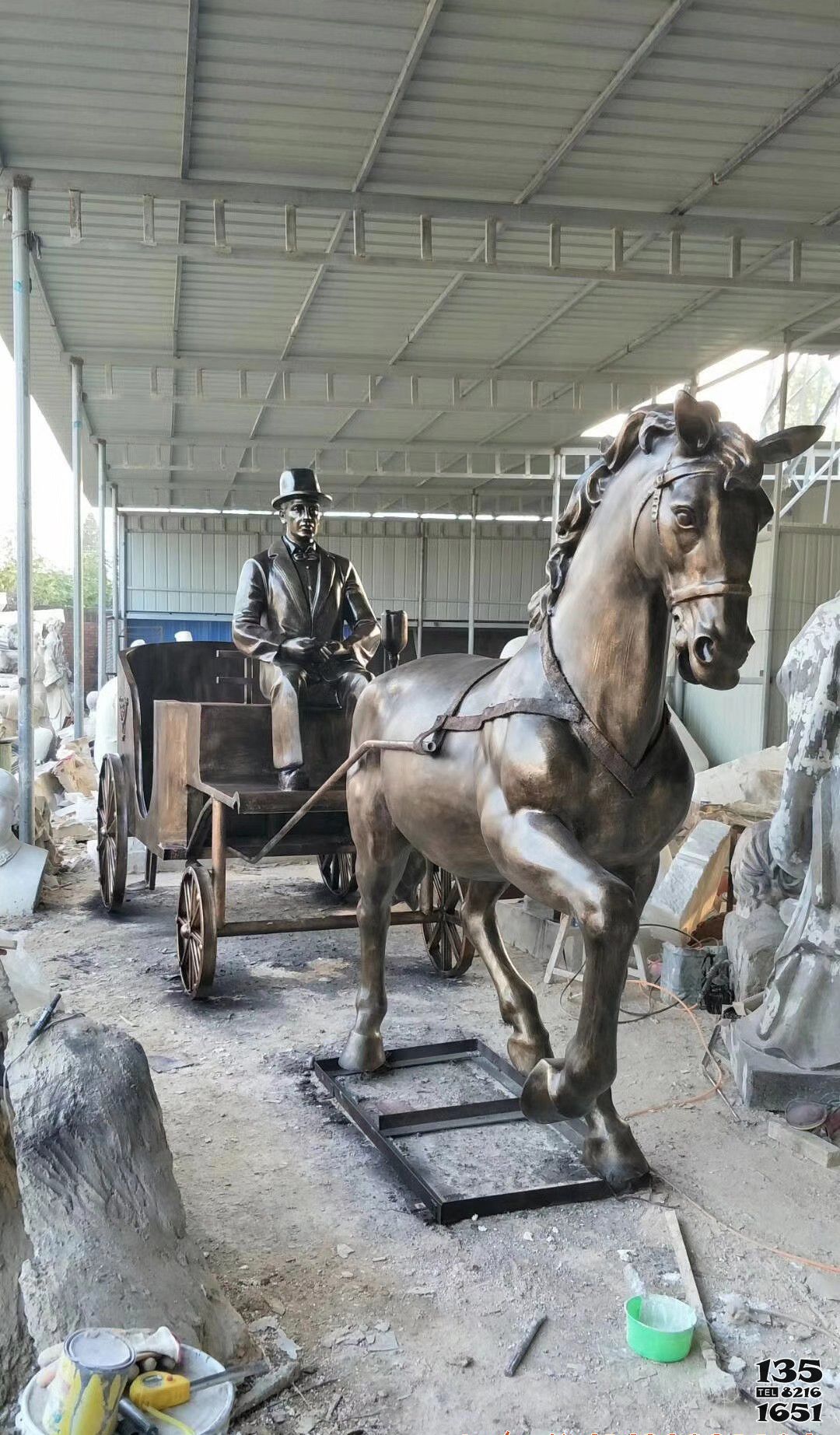 馬車雕塑-商場酒店兒童仿古漆金青銅馬車雕塑 馬車雕塑-商場酒店兒童仿古漆金青銅馬車雕塑高清圖片