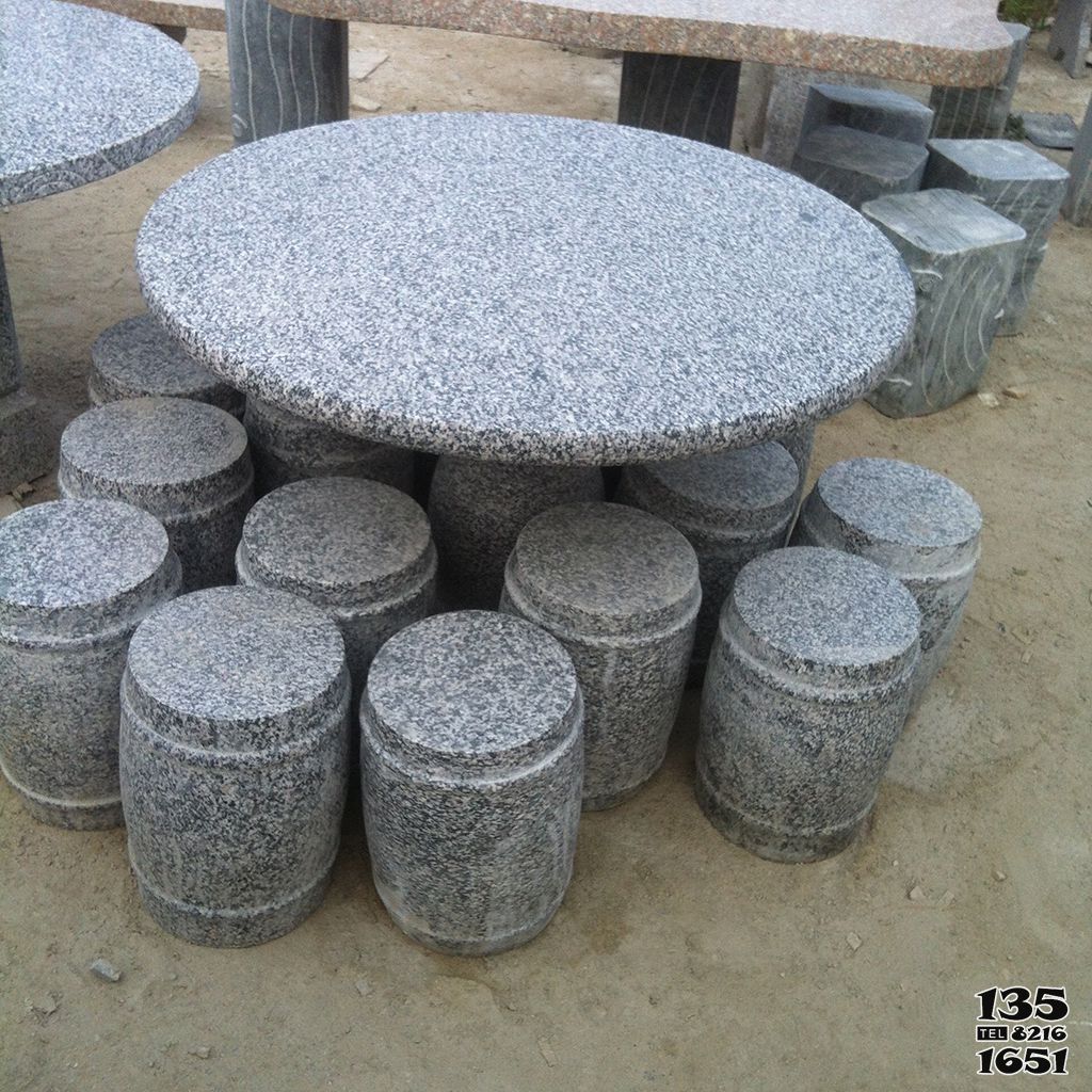 桌椅雕塑-小區廣場休閑區花崗巖圓桌凳 桌椅雕塑-小區廣場休閑區花崗巖圓桌凳