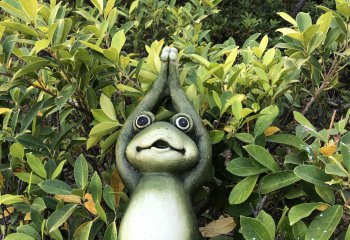 青蛙雕塑-景區(qū)玻璃鋼個性青蛙雕塑
