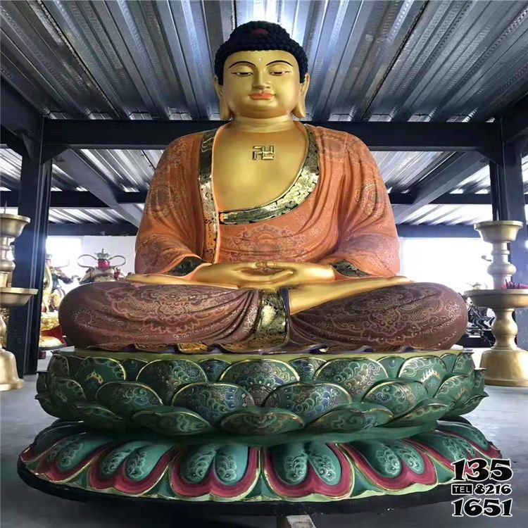 三寶佛雕塑-大型不銹鋼噴漆坐著蓮花上的三寶佛雕塑 三寶佛雕塑-大型不銹鋼噴漆坐著蓮花上的三寶佛雕塑