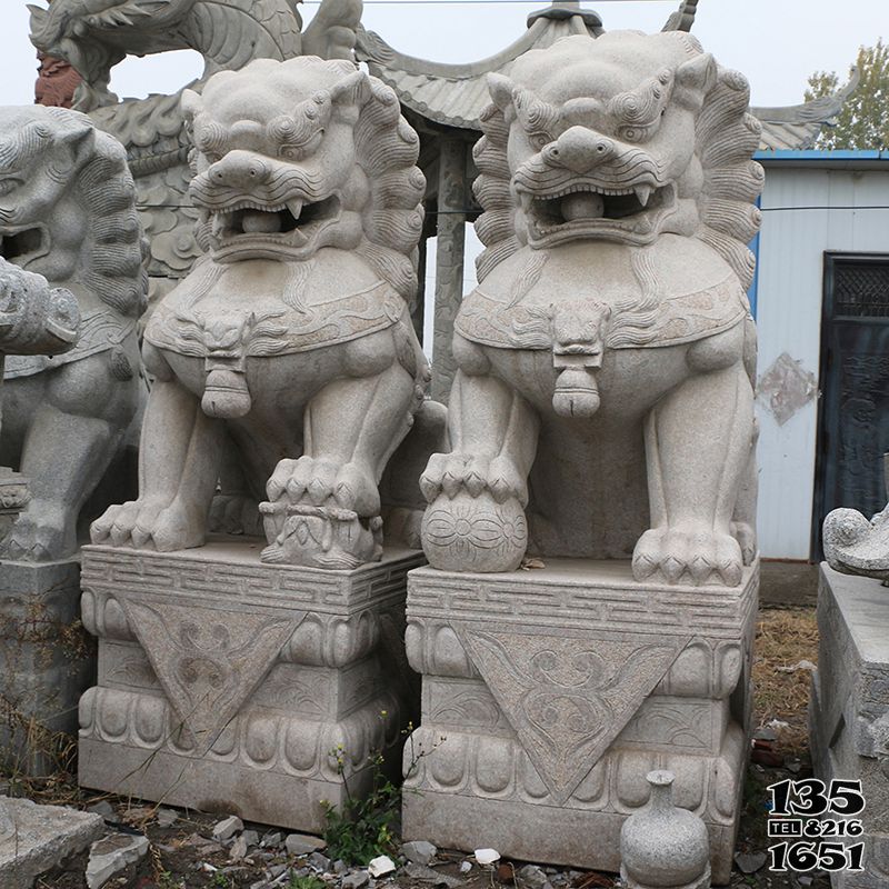 獅子雕塑-庭院創意大理石石雕看門鎮宅的獅子雕塑 獅子雕塑-庭院創意大理石石雕看門鎮宅的獅子雕塑高清圖片