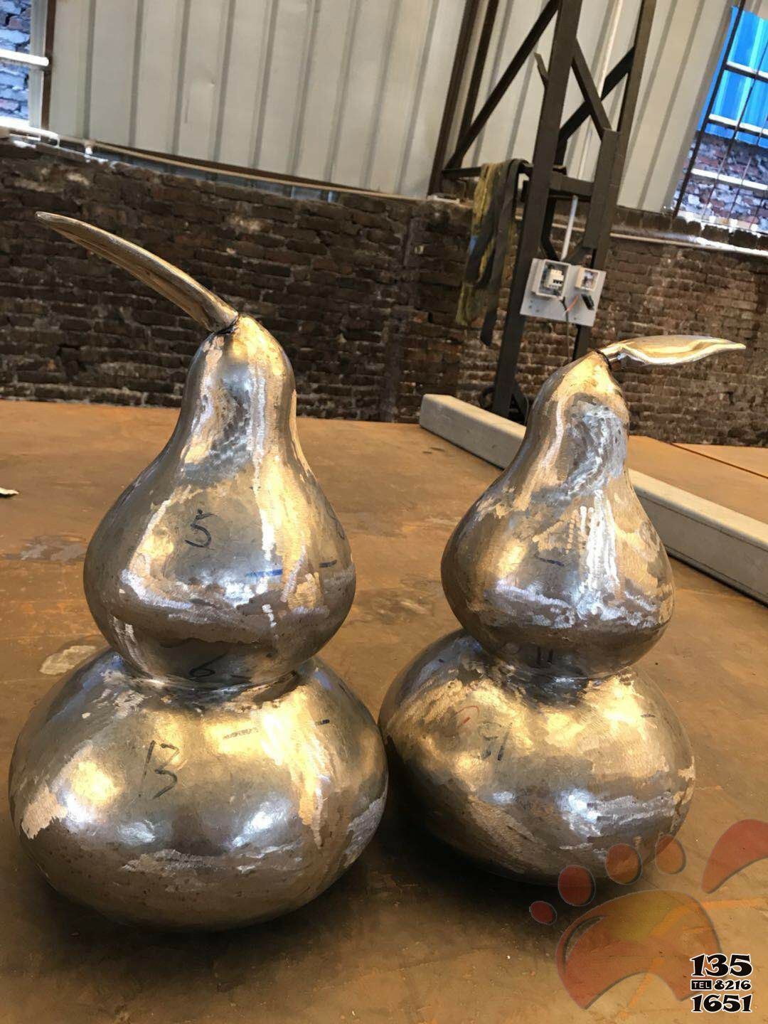 葫蘆雕塑-戶外不銹鋼鏡面葫蘆雕塑 葫蘆雕塑-戶外不銹鋼鏡面葫蘆雕塑高清圖片