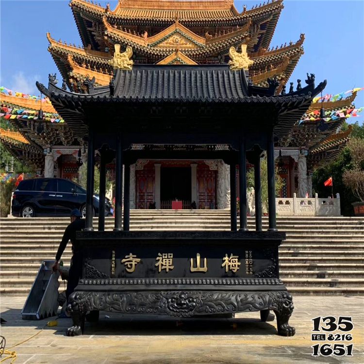 香爐雕塑-景區(qū)寺廟大型不銹鋼仿銅香火香爐雕塑 香爐雕塑-景區(qū)寺廟大型不銹鋼仿銅香火香爐雕塑高清圖片