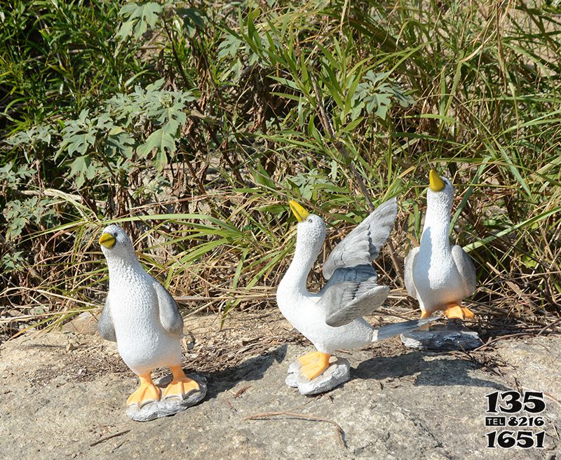 鴿子雕塑-玻璃鋼仿真動物童趣鴿子雕塑 鴿子雕塑-玻璃鋼仿真動物童趣鴿子雕塑高清圖片