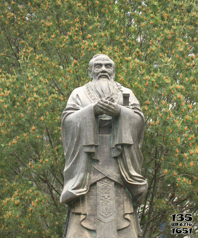 孔子雕塑-古代思想家孔子玻璃鋼仿銅雕 孔子雕塑-古代思想家孔子玻璃鋼仿銅雕高清圖片