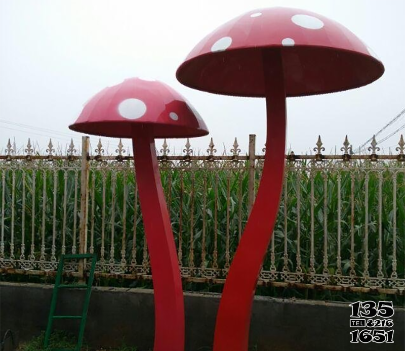 蘑菇雕塑-花園不銹鋼紅色蘑菇雕塑 蘑菇雕塑-花園不銹鋼紅色蘑菇雕塑高清圖片