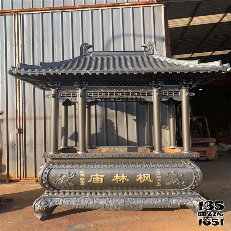 香爐雕塑-楓林寺戶外鑄鐵上香許愿香爐雕塑 香爐雕塑-楓林寺戶外鑄鐵上香許愿香爐雕塑高清圖片