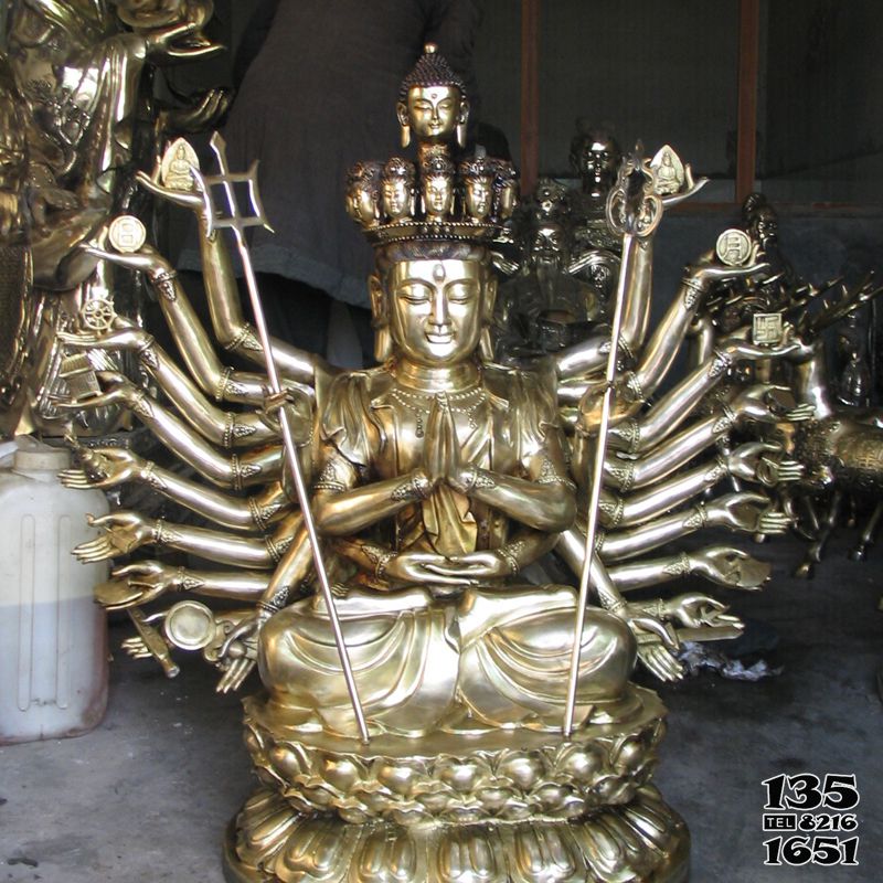 觀音雕塑-景區(qū)寺廟不銹鋼鎏金供奉菩薩觀音雕塑 觀音雕塑-景區(qū)寺廟不銹鋼鎏金供奉菩薩觀音雕塑高清圖片