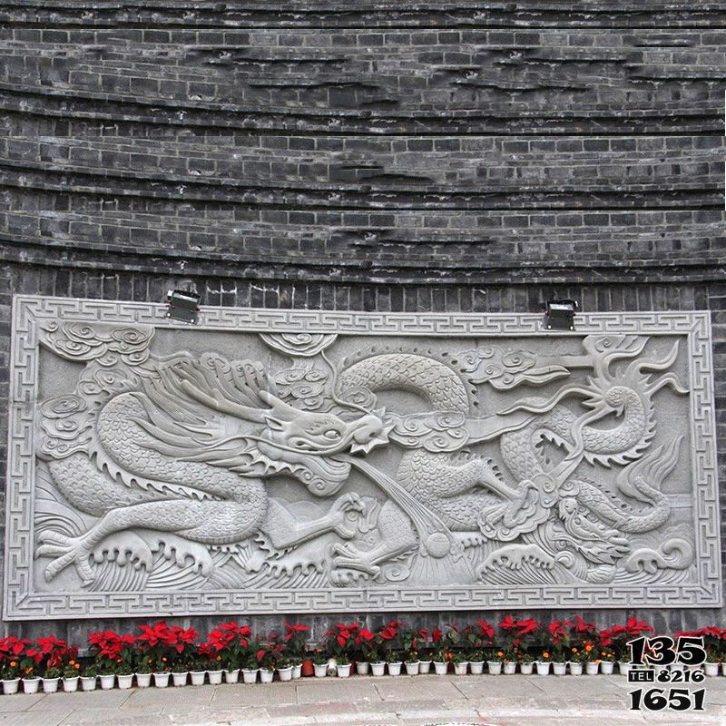 龍雕塑-庭院墻面上的大理石石雕浮雕龍雕塑 龍雕塑-庭院墻面上的大理石石雕浮雕龍雕塑高清圖片