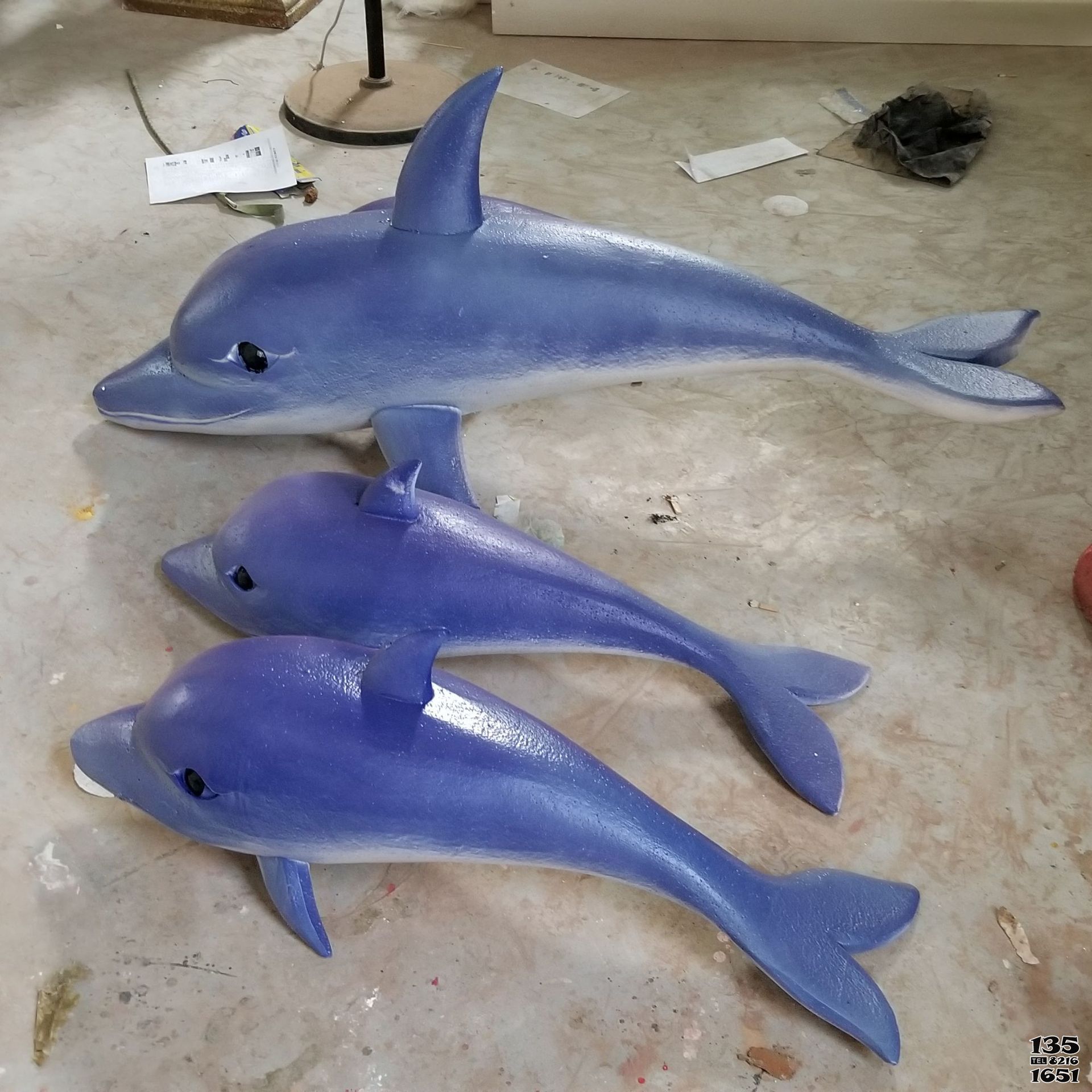 海豚雕塑-海邊三只玻璃鋼彩繪海豚雕塑 海豚雕塑-海邊三只玻璃鋼彩繪海豚雕塑高清圖片