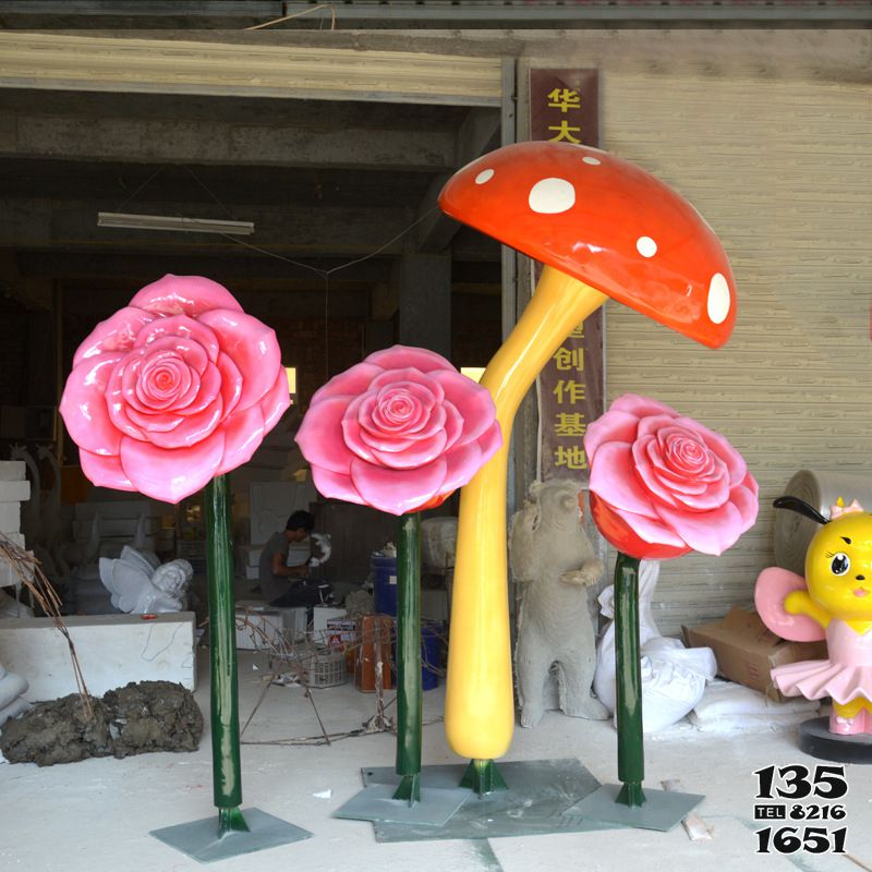 玫瑰花雕塑-戶外玻璃鋼彩繪蘑菇玫瑰花雕塑 玫瑰花雕塑-戶外玻璃鋼彩繪蘑菇玫瑰花雕塑高清圖片