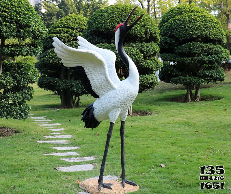 鶴雕塑-公園景區玻璃鋼鳴叫的鶴雕塑 鶴雕塑-公園景區玻璃鋼鳴叫的鶴雕塑高清圖片