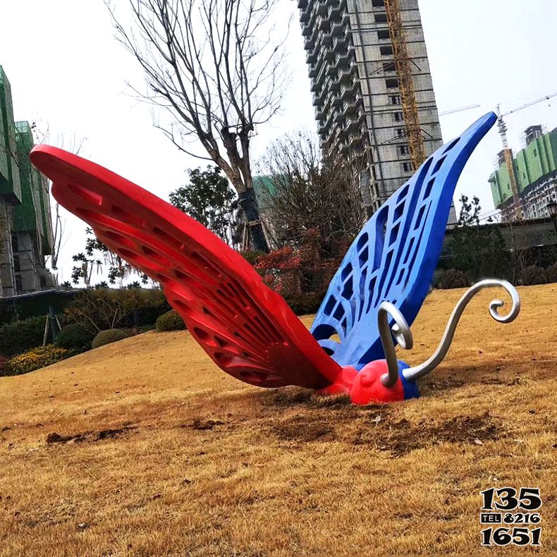 蝴蝶雕塑-不銹鋼彩繪門(mén)口蝴蝶雕塑 蝴蝶雕塑-不銹鋼彩繪門(mén)口蝴蝶雕塑高清圖片