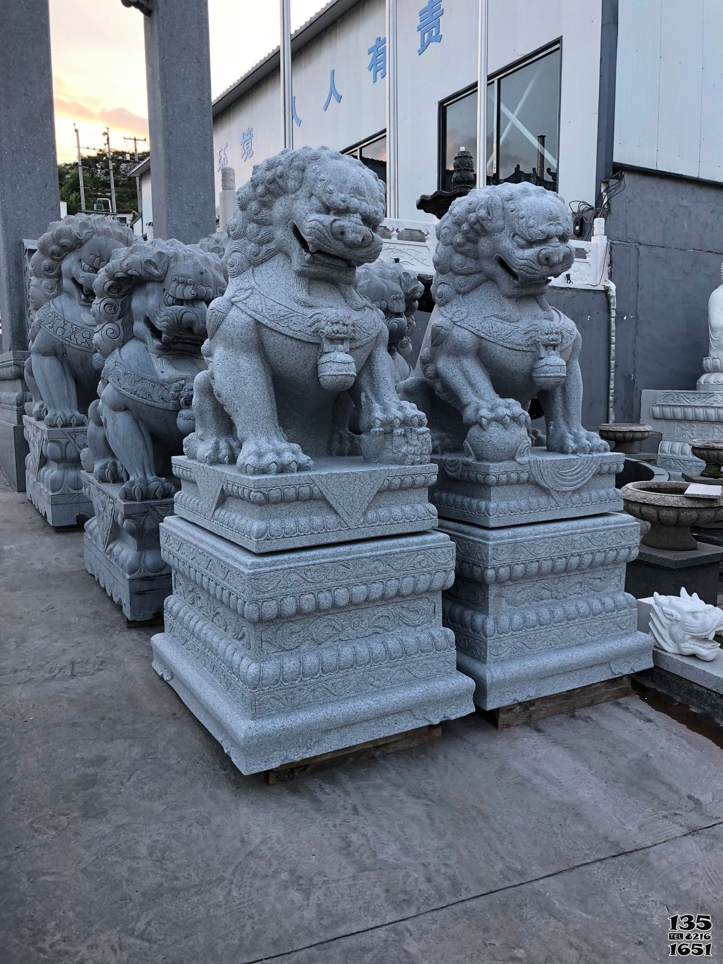 獅子雕塑-酒店招財青石石雕獅子雕塑 獅子雕塑-酒店招財青石石雕獅子雕塑高清圖片