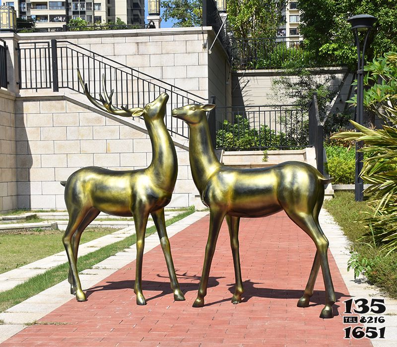 鹿雕塑-公園街道不銹鋼仿銅兩只鹿雕塑 鹿雕塑-公園街道不銹鋼仿銅兩只鹿雕塑高清圖片