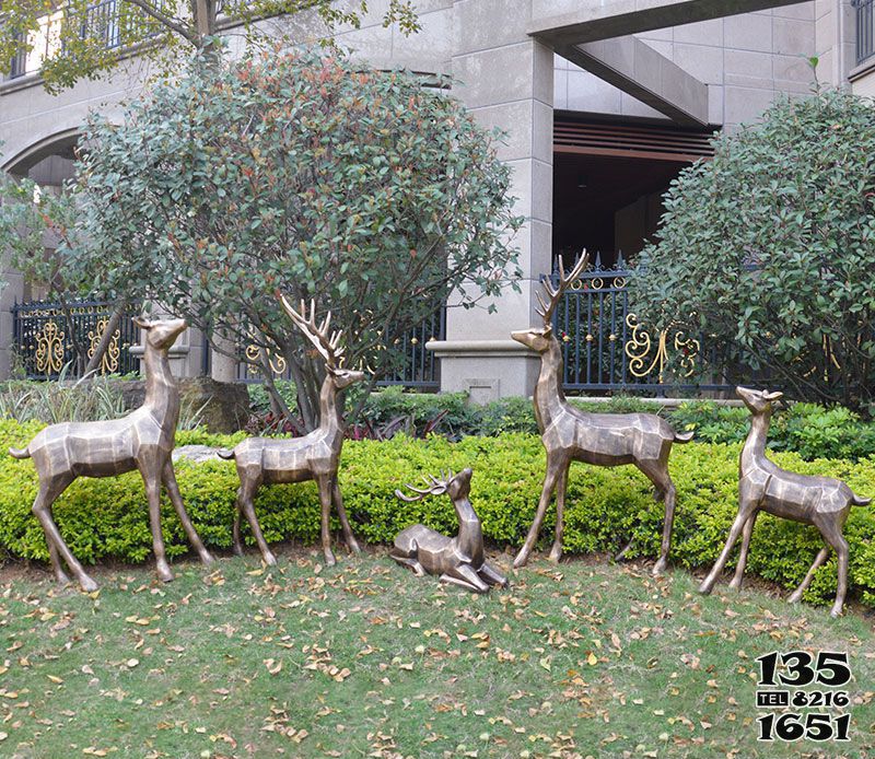 梅花鹿雕塑-別墅小區(qū)不銹鋼裝飾品大型動(dòng)物景觀梅花鹿雕塑 梅花鹿雕塑-別墅小區(qū)不銹鋼裝飾品大型動(dòng)物景觀梅花鹿雕塑