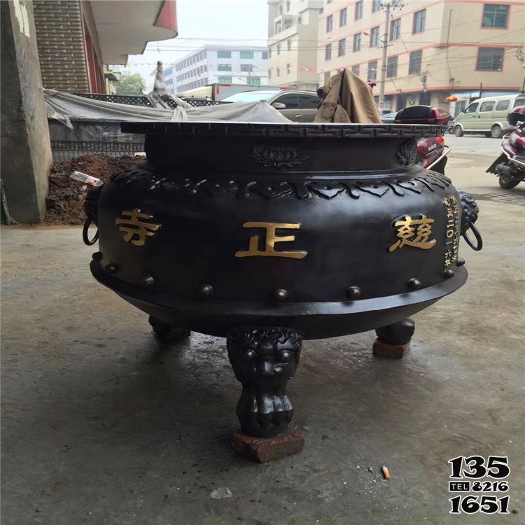 香爐雕塑-道教寺院擺放圓形化寶爐雕塑上香祈福香爐 香爐雕塑-道教寺院擺放圓形化寶爐雕塑上香祈福香爐高清圖片