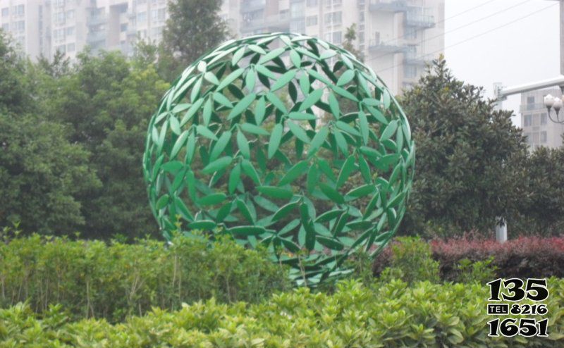 球體雕塑-公園不銹鋼創意鏤空球體雕塑 球體雕塑-公園不銹鋼創意鏤空球體雕塑高清圖片