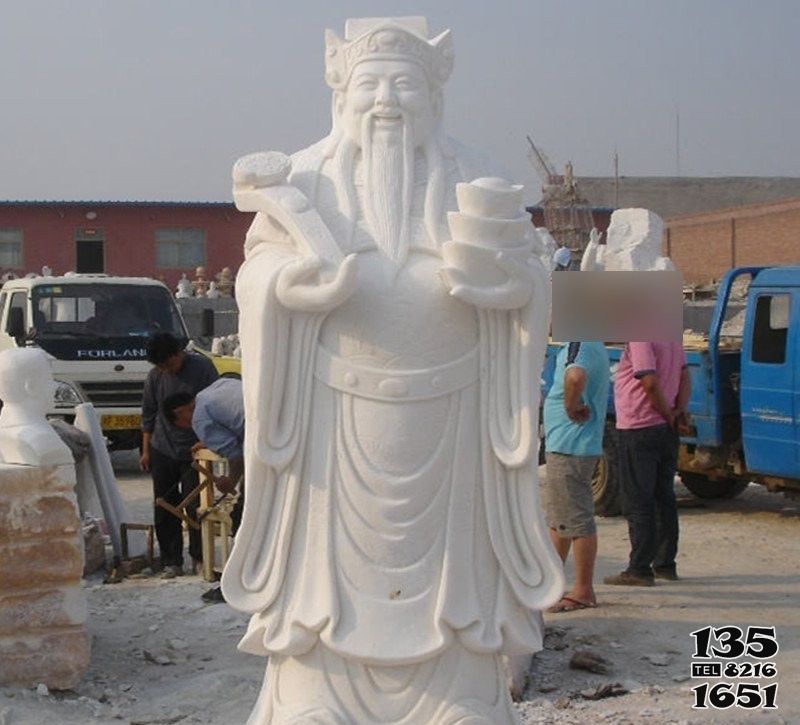 財神雕塑-手托元寶的財神漢白玉石雕財神雕塑 財神雕塑-手托元寶的財神漢白玉石雕財神雕塑高清圖片