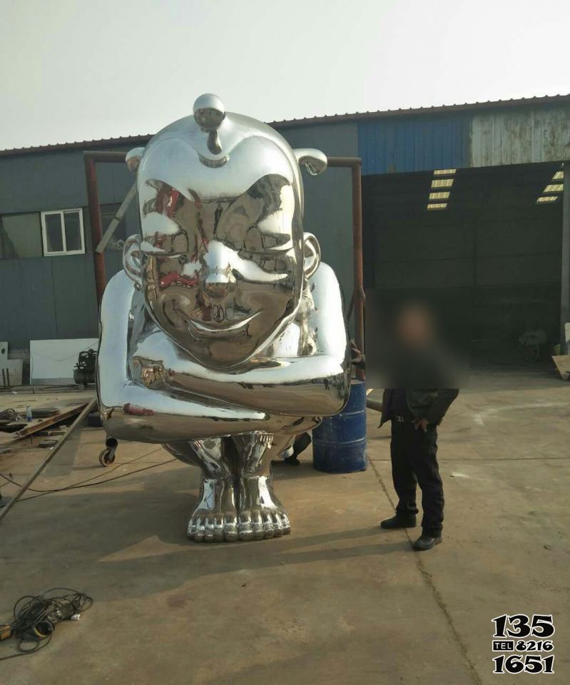 兒童雕塑-公園不銹鋼大型蹲著的兒童雕塑 兒童雕塑-公園不銹鋼大型蹲著的兒童雕塑高清圖片