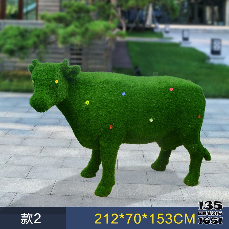牛雕塑-景區一只仿綠植玻璃鋼牛雕塑 牛雕塑-景區一只仿綠植玻璃鋼牛雕塑高清圖片