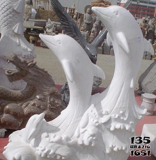 海豚雕塑-花園兩只白色石雕海豚雕塑 海豚雕塑-花園兩只白色石雕海豚雕塑高清圖片