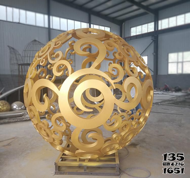 鏤空球雕塑-街道創意不銹鋼金色鏤空球雕塑