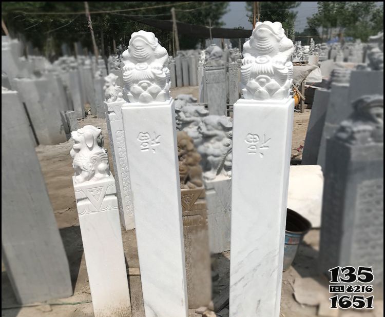 拴馬柱雕塑-漢白玉金蟾招財(cái)園林庭院拴馬柱裝飾擺件 拴馬柱雕塑-漢白玉金蟾招財(cái)園林庭院拴馬柱裝飾擺件高清圖片