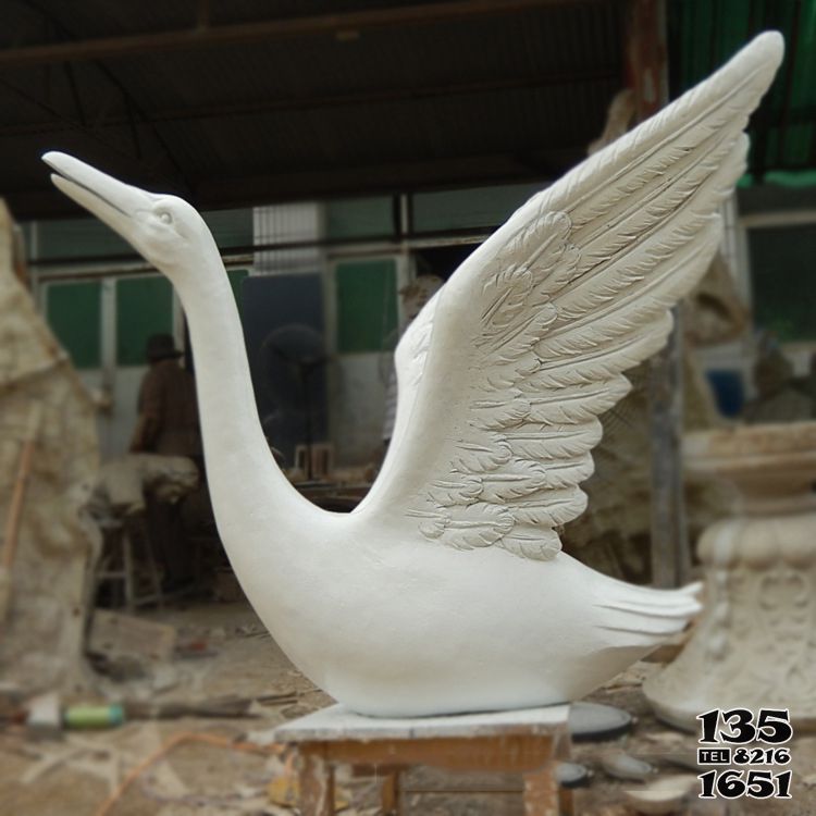 天鵝雕塑-工廠漢白玉展翅高飛的天鵝雕塑 天鵝雕塑-工廠漢白玉展翅高飛的天鵝雕塑