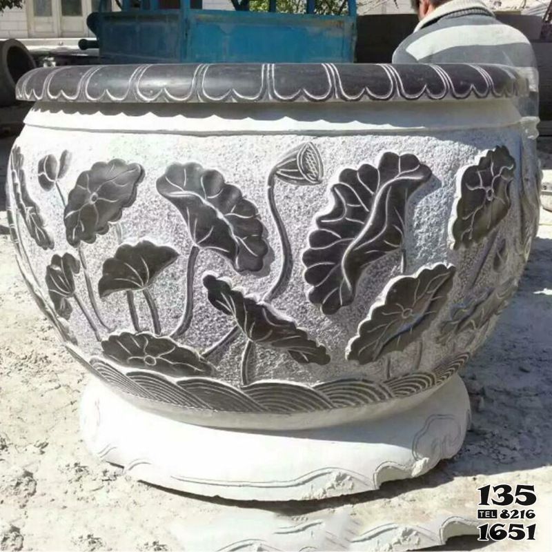 缸雕塑-仿古青石做舊浮雕荷花缸雕塑 缸雕塑-仿古青石做舊浮雕荷花缸雕塑高清圖片