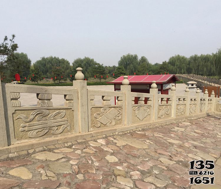 欄桿欄板雕塑-花園池塘花崗巖雕刻欄桿裝飾景觀