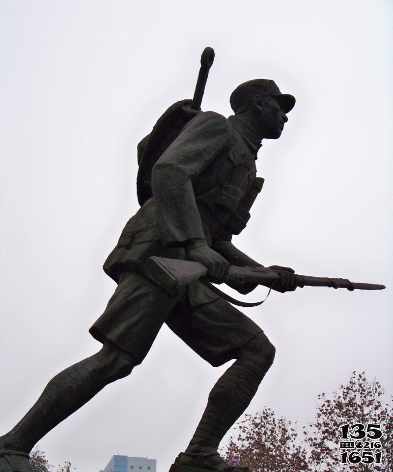 八路軍雕塑-園林創(chuàng)意沖鋒的八路軍雕塑 八路軍雕塑-園林創(chuàng)意沖鋒的八路軍雕塑高清圖片