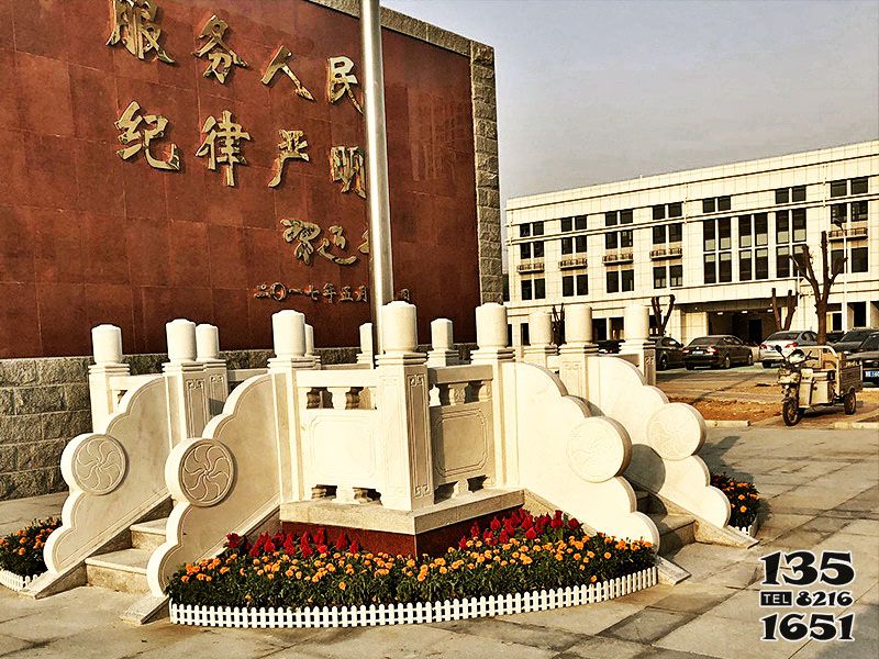 旗臺雕塑-政府單位廣場擺放大理石升旗臺 旗臺雕塑-政府單位廣場擺放大理石升旗臺高清圖片