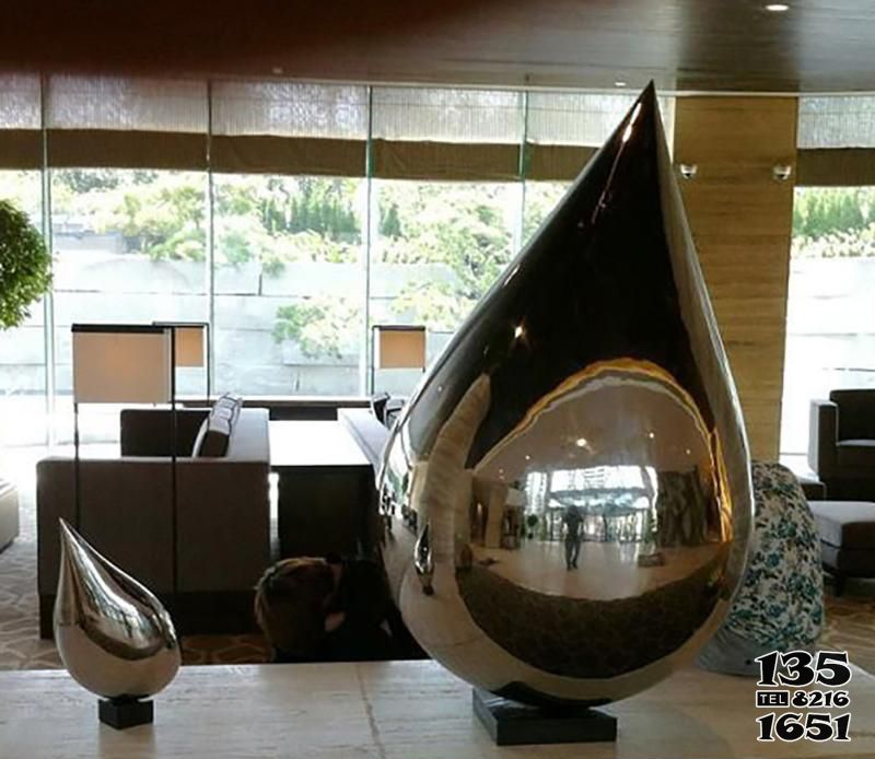 水滴雕塑-酒店室內擺放裝飾不銹鋼鏡面水滴雕塑 水滴雕塑-酒店室內擺放裝飾不銹鋼鏡面水滴雕塑高清圖片