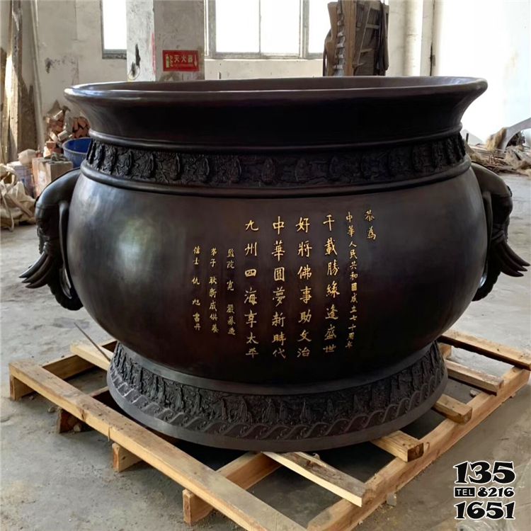 銅缸雕塑-大型刻字圓形古建庭院招財擺件雕塑 銅缸雕塑-大型刻字圓形古建庭院招財擺件雕塑高清圖片