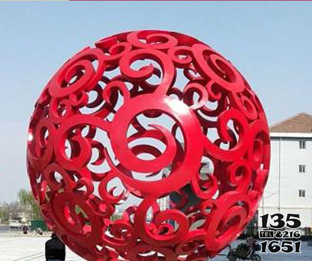 鏤空球雕塑-公園廣場(chǎng)玻璃鋼抽象紅色鏤空球雕塑