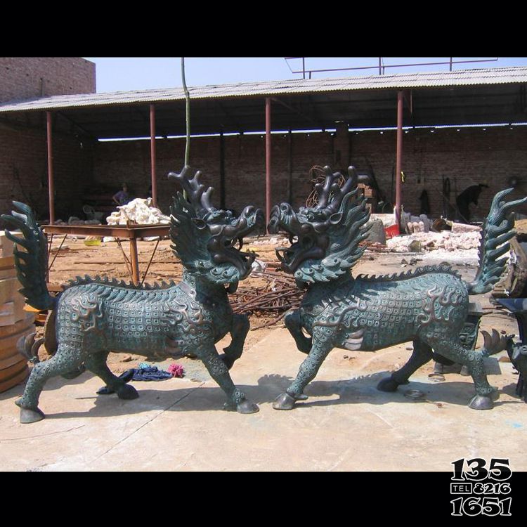 麒麟雕塑-庭院別墅玻璃鋼大型仿真動(dòng)物景觀麒麟雕塑 麒麟雕塑-庭院別墅玻璃鋼大型仿真動(dòng)物景觀麒麟雕塑高清圖片