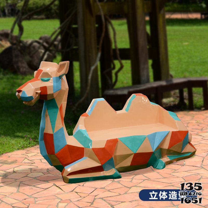 駱駝座椅雕塑-游樂場路邊擺放卡通駱駝玻璃鋼座椅雕塑 駱駝座椅雕塑-游樂場路邊擺放卡通駱駝玻璃鋼座椅雕塑高清圖片