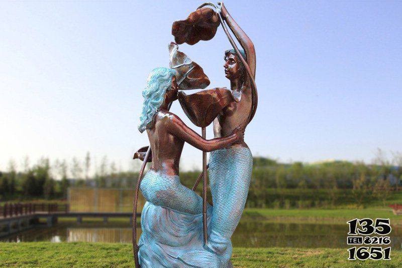 美人魚雕塑-公園里擺放的情侶玻璃鋼創意美人魚雕塑 美人魚雕塑-公園里擺放的情侶玻璃鋼創意美人魚雕塑高清圖片