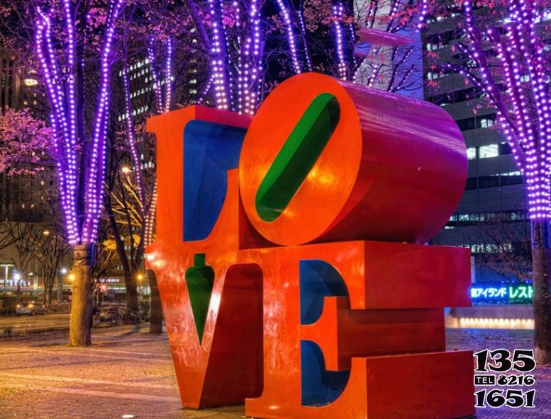 LOVE雕塑-廣場擺放的橘色的不銹鋼創意LOVE雕塑 LOVE雕塑-廣場擺放的橘色的不銹鋼創意LOVE雕塑高清圖片