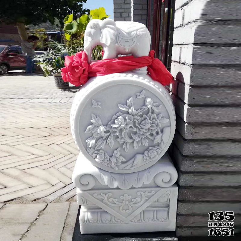 抱鼓石門墩雕塑-別墅庭院漢白玉石雕小象門墩 抱鼓石門墩雕塑-別墅庭院漢白玉石雕小象門墩高清圖片