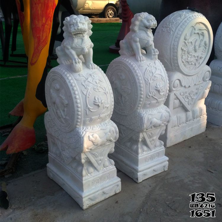 抱鼓石門墩雕塑-宮殿仿古建筑漢白玉獅子門墩石雕塑 抱鼓石門墩雕塑-宮殿仿古建筑漢白玉獅子門墩石雕塑高清圖片