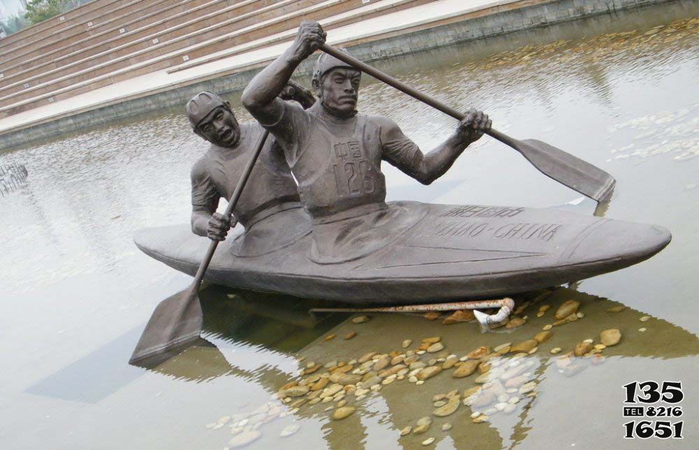 船雕塑-園林花園湖邊擺放鑄銅劃船人物雕塑 船雕塑-園林花園湖邊擺放鑄銅劃船人物雕塑高清圖片