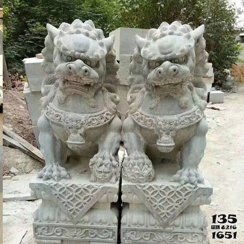 獅子雕塑-祠堂大理石石雕一對鎮(zhèn)宅辟邪的獅子雕塑 獅子雕塑-祠堂大理石石雕一對鎮(zhèn)宅辟邪的獅子雕塑高清圖片