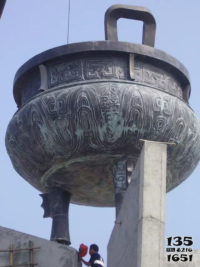 鼎雕塑-大型景區戶外景觀青銅器鼎雕塑 鼎雕塑-大型景區戶外景觀青銅器鼎雕塑高清圖片